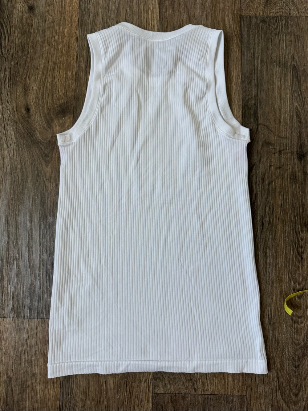 Athleta Women’s White Ribbed Stretch Knit Tank Top Round Neck Size M - Picture 5 of 5